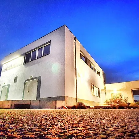 Haus Vier-2